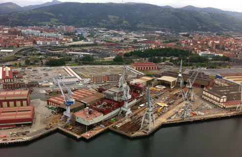 Los astilleros vascos lideran la cartera de pedidos del naval español