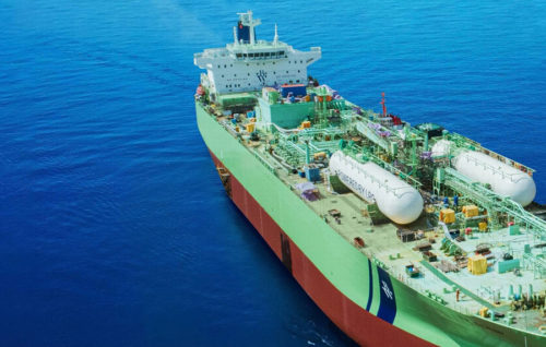 Primer gasero de gran tonelaje del mundo propulsado  por motor de combustible dual GLP